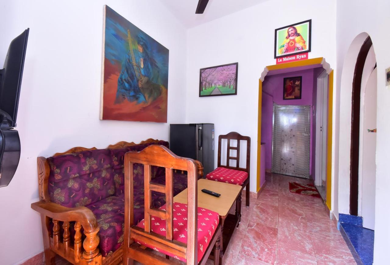 Villa Betty Beach Front 퐁디셰리 외부 사진